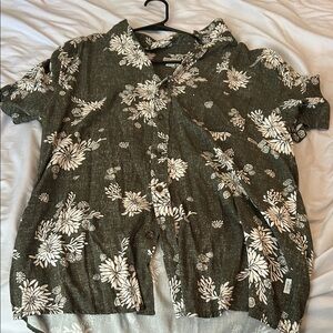 O'Neill‎ Floral Button-Down Shirt - Olive and White